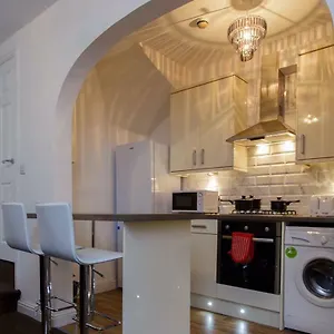 shaftesbury-apartment.yorkshirehotels.net/